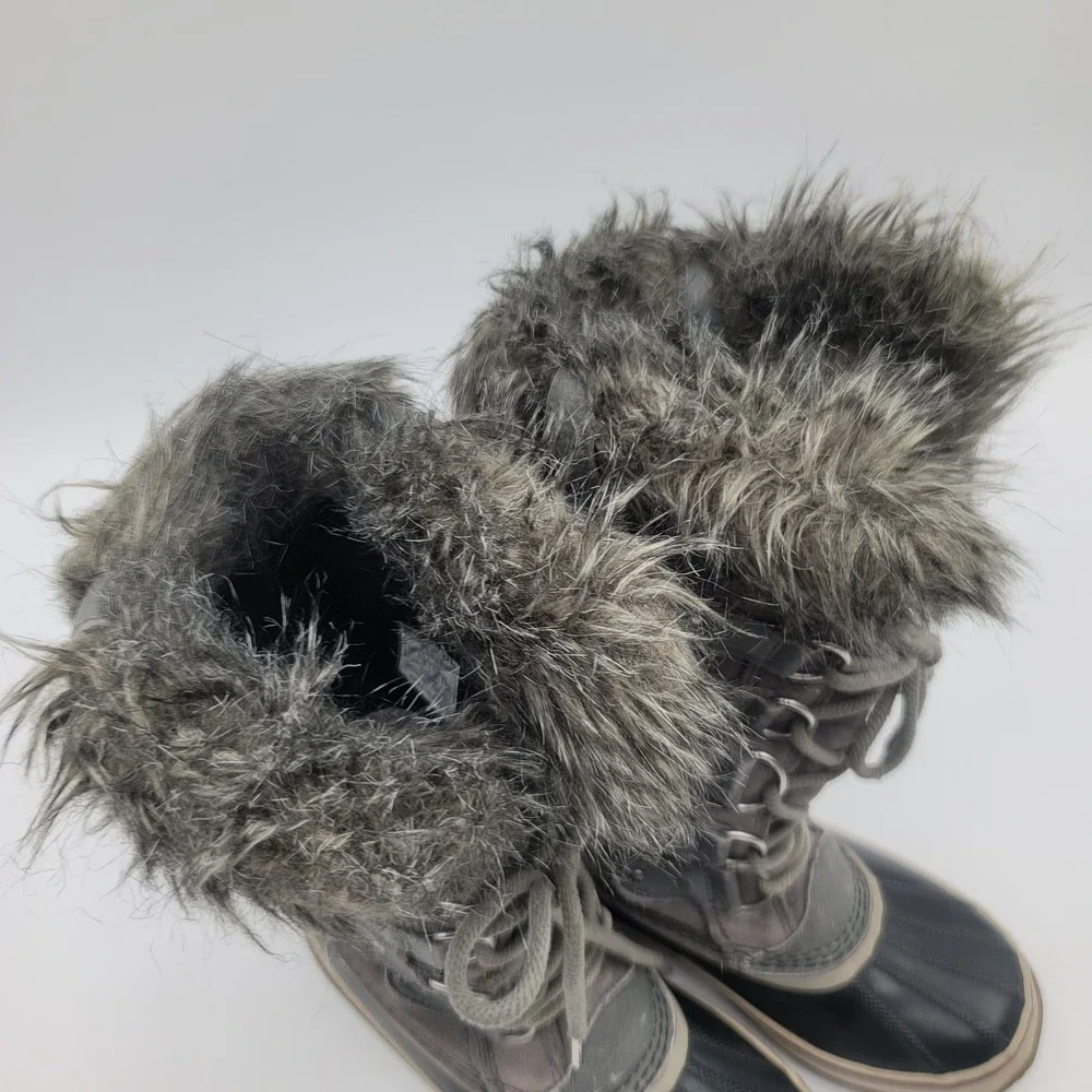 Sorel Joan of Arctic Boots Womens 8 Gray Suede Faux Fur Waterproof NL2429-052